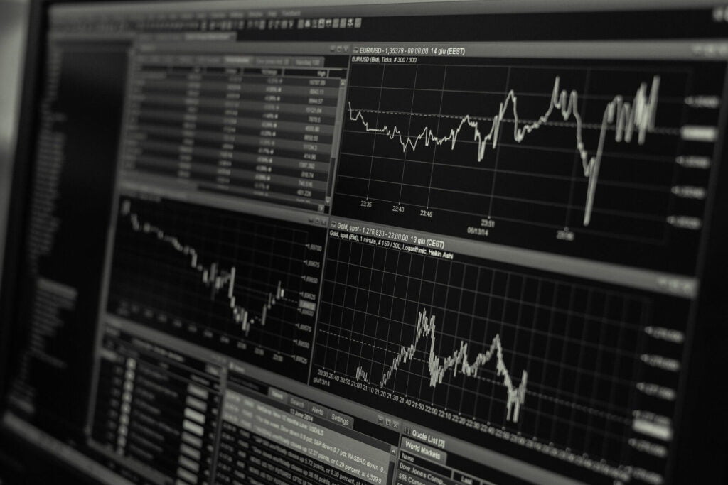 Trading Indicators: The Key to Cryptocurrency Success 2 Trading Indicators