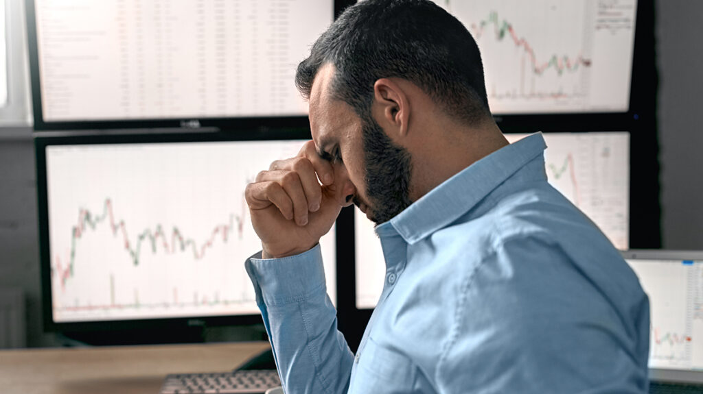 Common Trading Mistakes: Essential Lessons Every Beginner Must Learn Early - The Novice Trader’s Playbook 1 Common Mistakes
